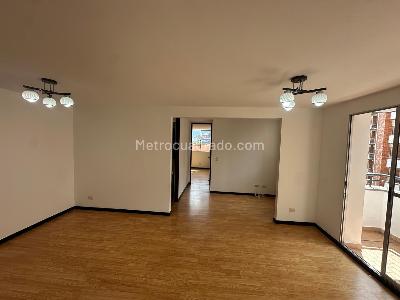 Apartamento en venta en La Pilarica, Medellín · foto 7 de 13