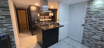 Apartamento en venta en Pajarito, Medellín · foto 3 de 11