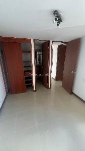 Apartamento en venta en Loma De Los Bernal, Medellín · foto 4 de 11