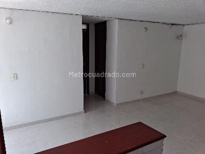 Apartamento en venta en El Porvenir Ii Sector, Bogotá · foto 3 de 8