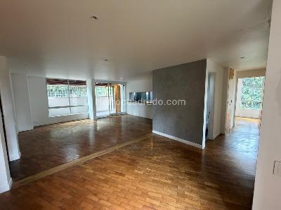 Apartamento de 3 alcobas en venta en Los Balsos 1, Medellín, 130 m² · foto 6 de 17