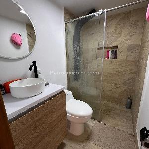 Apartamento de 2 alcobas en venta en Alto De Las Palmas, Medellín, 65 m² · foto 6 de 6