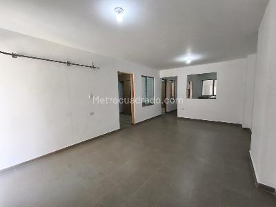 Casa de 2 alcobas en venta en Las Orquideas, Envigado, 88 m² · foto 12 de 20