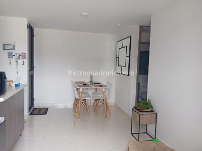 Apartamento de 3 alcobas en venta en La Doctora, Sabaneta, 59 m² · foto 2 de 20