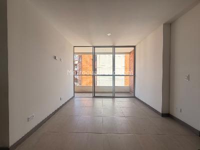 Apartamento en venta en Viviendas Del Sur, Itagüí · foto 3 de 14