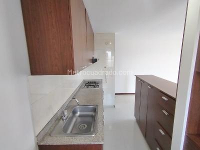 Apartamento de 3 alcobas en venta en Valle Del Lili, Cali, 53 m² · foto 6 de 20