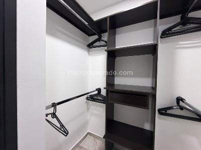 Apartamento en arriendo en Ciudad Del Rio, Medellín · foto 9 de 11