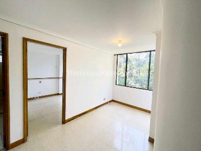 Apartamento de 2 alcobas en venta en Bosques De Zuñiga, Envigado, 107 m² · foto 7 de 11