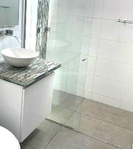 Apartamento de 3 alcobas en venta en Castropol, Medellín, 117 m² · foto 13 de 15