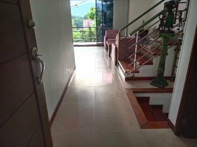 Casa de 5 alcobas en venta en Loma Benedictinos, Envigado, 239 m² · foto 8 de 14
