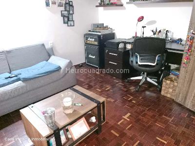 Casa de 3 alcobas en venta en Loma Del Chocho, Envigado, 180 m² · foto 5 de 11