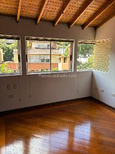 Casa de 3 alcobas en venta en El Esmeraldal, Envigado, 277 m² · foto 14 de 20