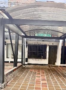 Casa de 4 alcobas en venta en La Paz, Envigado, 164 m² · foto 4 de 13