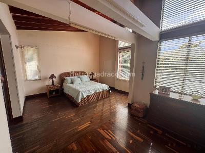 Casa de 2 alcobas en venta en Loma Del Escobero, Envigado, 185 m² · foto 14 de 20