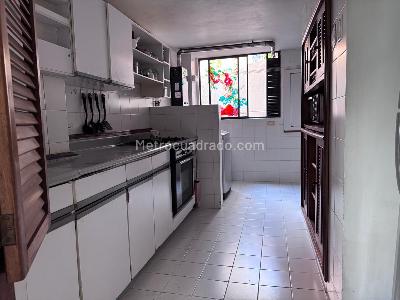 Apartamento de 4 alcobas en venta en San Lucas, Medellín, 147 m² · foto 15 de 20