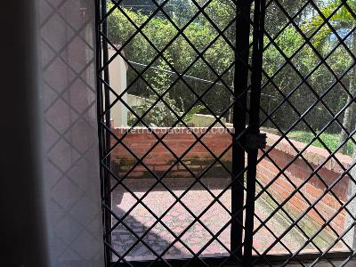 Apartamento de 4 alcobas en venta en San Lucas, Medellín, 147 m² · foto 20 de 20