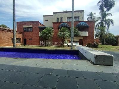 Casa de 5 alcobas en venta en Pance, Cali · foto 2 de 20
