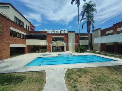 Casa de 5 alcobas en venta en Pance, Cali · foto 4 de 20