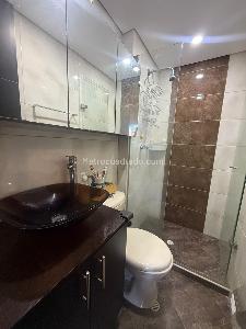 Apartamento en venta en Loma De Los Bernal, Medellín · foto 8 de 11