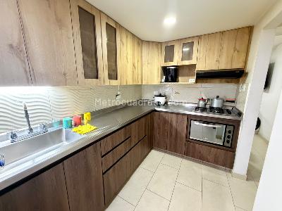Casa de 3 alcobas en venta en Belen, Medellín, 68 m² · foto 2 de 10