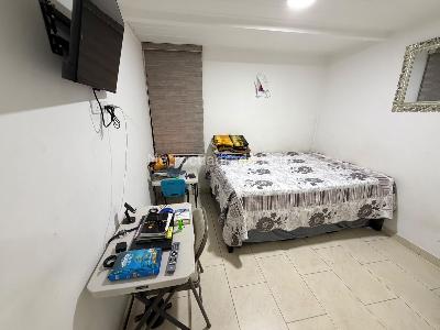 Casa de 3 alcobas en venta en Belen, Medellín, 68 m² · foto 3 de 10