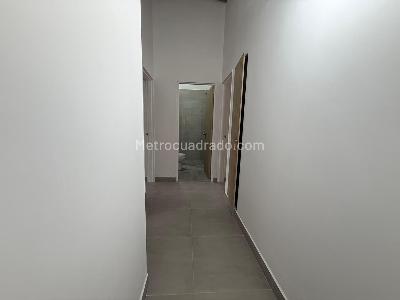 Apartamento en venta en Loma Del Escobero, Envigado · foto 9 de 20