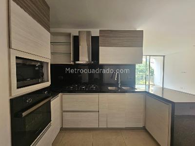 Apartamento en venta en Normandia, Cali · foto 4 de 17