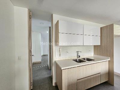 Apartamento de 1 alcoba en venta en Cristales, Cali, 65 m² · foto 6 de 13