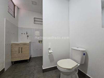 Apartamento de 1 alcoba en venta en Cristales, Cali, 65 m² · foto 12 de 13