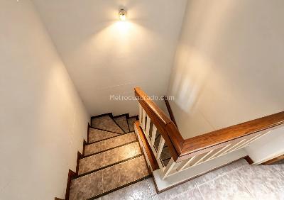 Casa de 3 alcobas en venta en Molinos, Floridablanca, 86 m² · foto 10 de 20