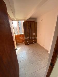 Apartamento en venta en Pajarito, Medellín · foto 2 de 9