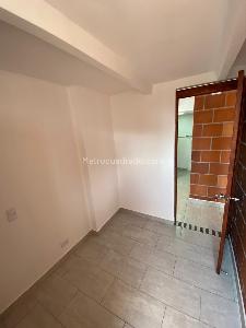 Apartamento en venta en Pajarito, Medellín · foto 3 de 9