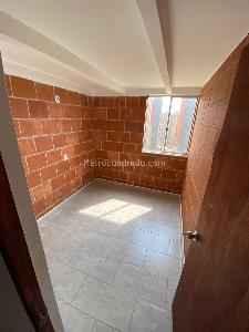 Apartamento en venta en Pajarito, Medellín · foto 5 de 9