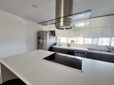 Apartamento de 2 alcobas en venta en Los Balsos 1, Medellín, 116 m² · foto 8 de 20