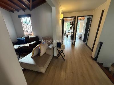 Casa de 3 alcobas en venta en Altos Del Poblado, Medellín, 200 m² · foto 10 de 15
