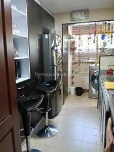 Apartamento de 3 alcobas en venta en Multicentro, Cali, 86 m² · foto 5 de 17