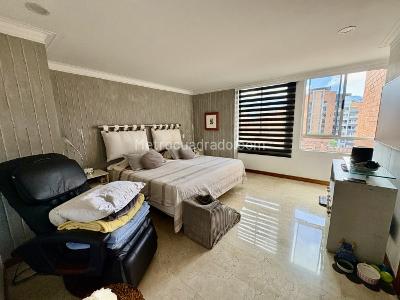 Apartamento en venta en Laureles, Medellín · foto 14 de 20