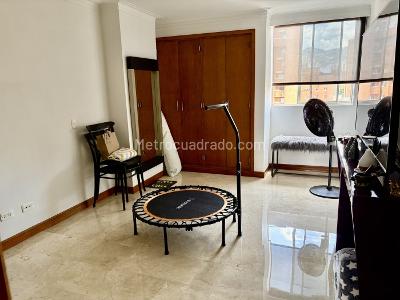 Apartamento en venta en Laureles, Medellín · foto 18 de 20