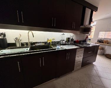 Apartamento en venta en Laureles, Medellín · foto 20 de 20