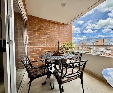 Apartamento en venta en Laureles, Medellín · foto 6 de 20