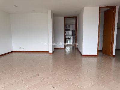 Apartamento de 3 alcobas en venta en La Frontera, Medellín, 114 m² · foto 2 de 18