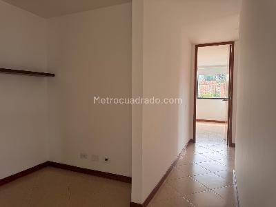 Apartamento de 3 alcobas en venta en La Frontera, Medellín, 114 m² · foto 5 de 18
