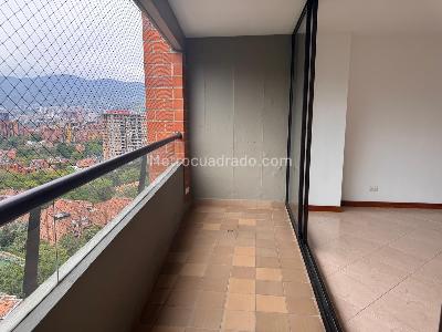 Apartamento de 3 alcobas en venta en La Frontera, Medellín, 114 m² · foto 9 de 18