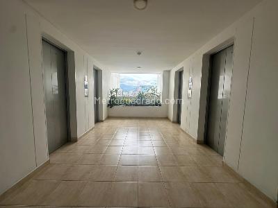 Apartamento de 3 alcobas en venta en Palomitas, Floridablanca, 76 m² · foto 3 de 20