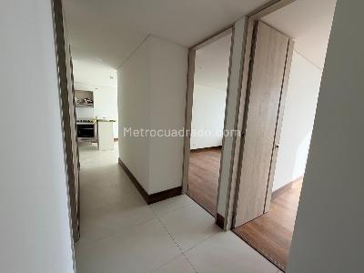 Apartamento de 2 alcobas en venta en Las Lomitas, Sabaneta, 73 m² · foto 19 de 20