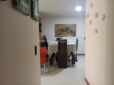 Apartamento en venta en La Floresta, Medellín · foto 3 de 11