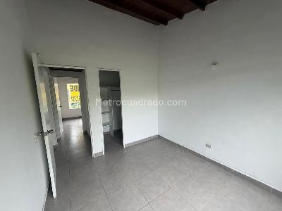 Apartamento en venta en La America, Medellín · foto 4 de 8