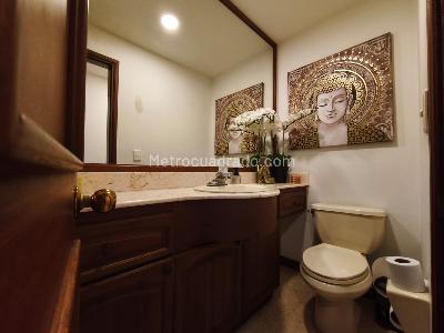 Casa de 4 alcobas en venta en Las Santas, Medellín, 284 m² · foto 19 de 20