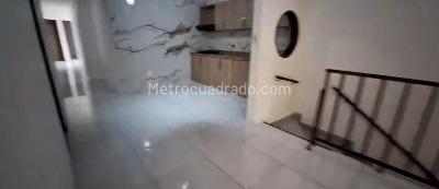 Casa de 5 alcobas en venta en Simon Bolivar, Medellín, 90 m² · foto 10 de 11