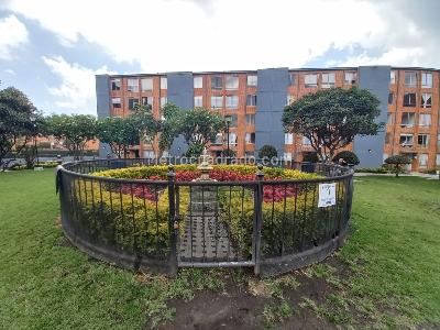 Apartamento en venta en Castilla, Bogotá · foto 12 de 19